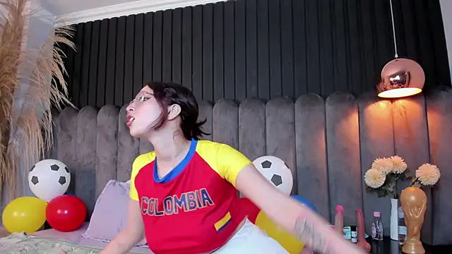 lunar_lustx live