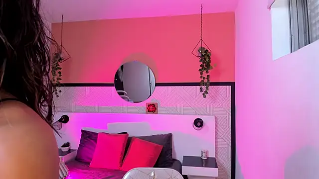 Britney_Collins_ live