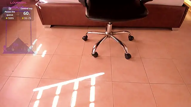 IsabellaaJoness live