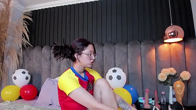 lunar_lustx live
