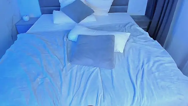 Chloee_White live