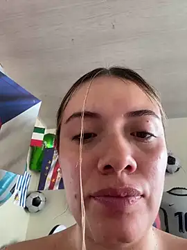 valery_mora live