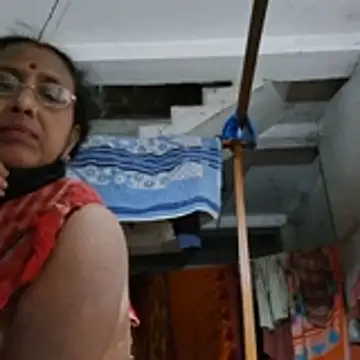 Riya45326 live