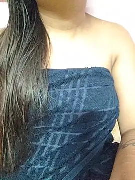 Roshni_98 live