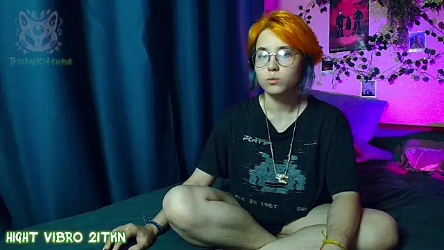 TrickyKitsune live