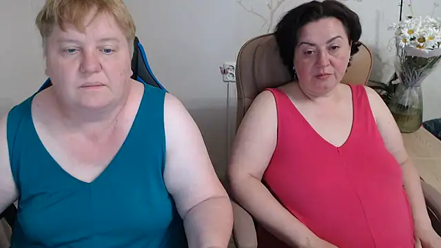 Lindy-Jeanie live