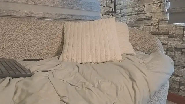 giigii_hadidd live
