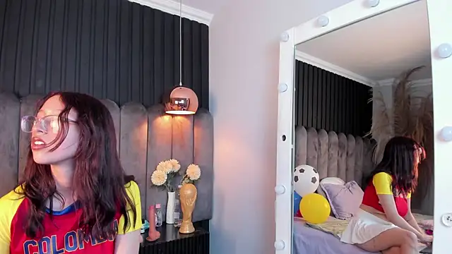 lunar_lustx live