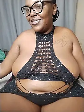 CHERRYYUMMY live