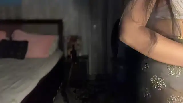 spicey_summi live