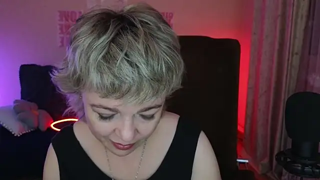 Rosette_Pricky live