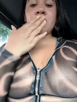 Kendra-daring live