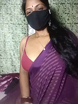 Juli_80 live