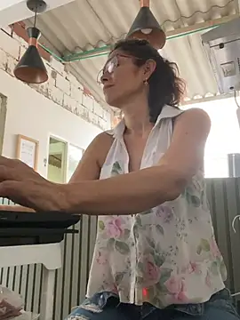 MireyaTorresGu live