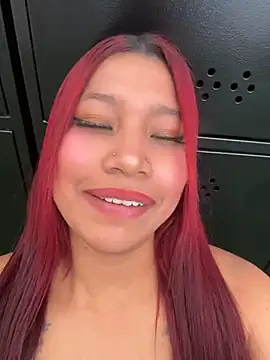 Cherry_Charlottee live