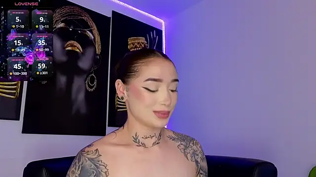 _brenna_hanson live