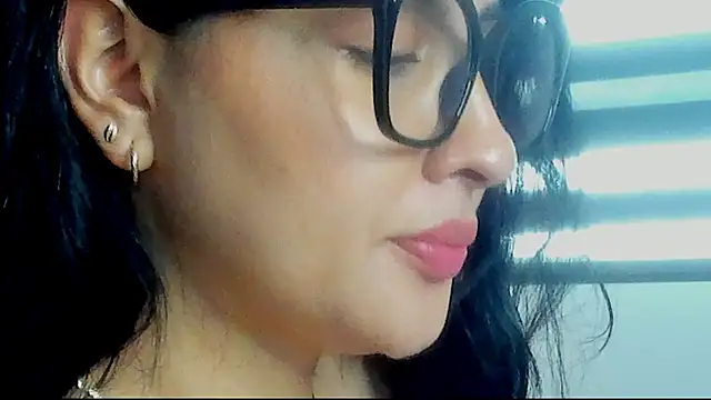 AnushaKumari live
