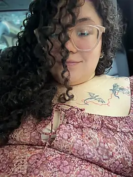 CurlyMilf_Vannexxxa live