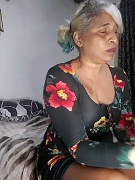 Goodgirlsue_77 live