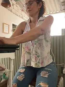MireyaTorresGu live