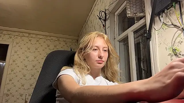LisaBam live