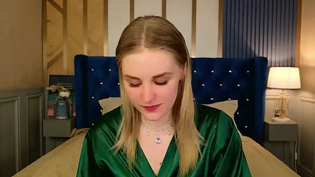 Molly_Voses live