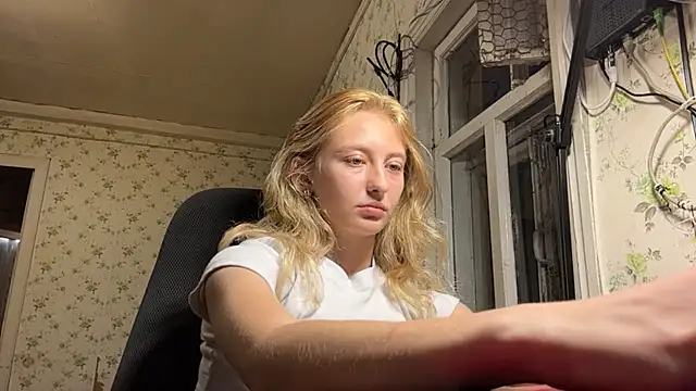LisaBam live