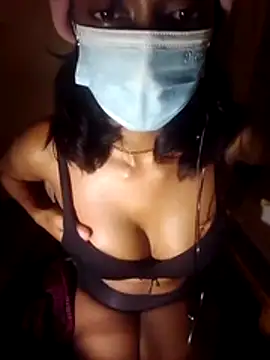 queen_shelly live