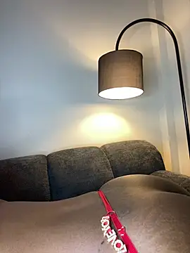 Black_amber_xx live