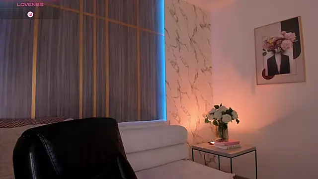 IsabellaAllen live