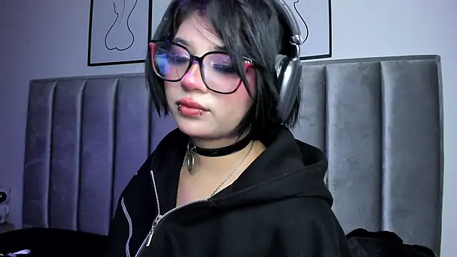 Kitty_Gang live