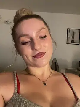 KiraBloom66 profile