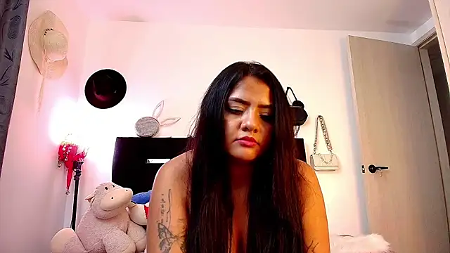 Camila_Torresss live