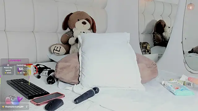 Amara_Rossee live