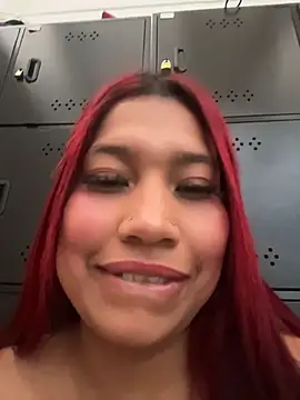 Cherry_Charlottee live