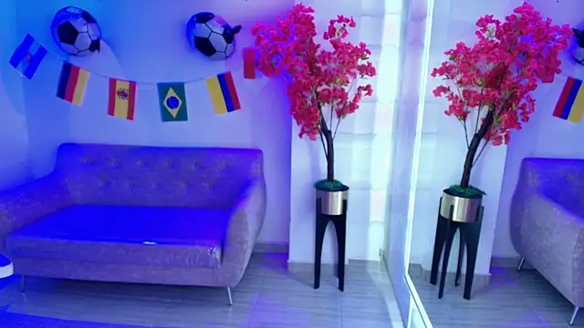 Anie_johnson live