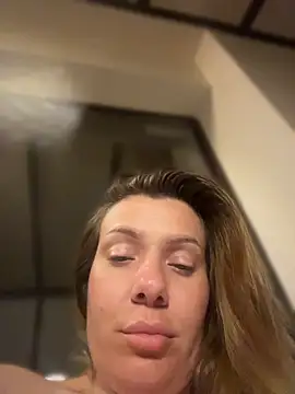 KrisKkiki live