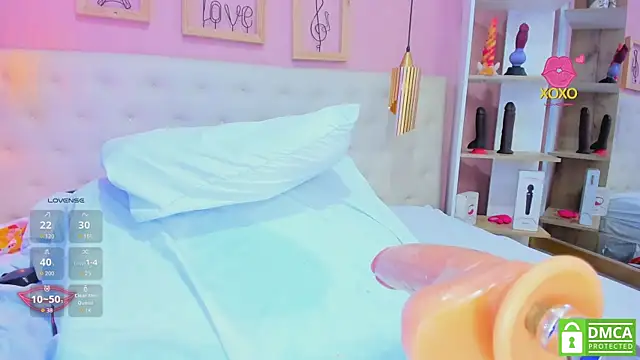 leylla_ live