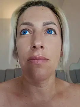 VickySecret96 live