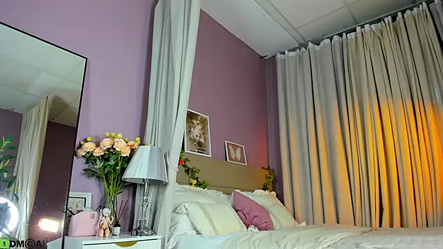 Dearly_Emily live