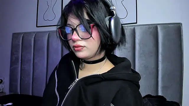 Kitty_Gang live