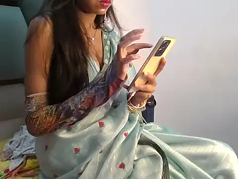 Marathi_Dolly live