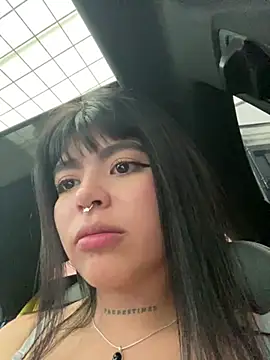ViioletaXXX live