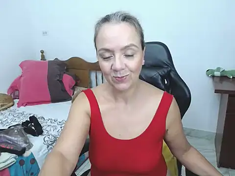 yeslluisa live