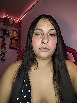 esmeralda_jadees live