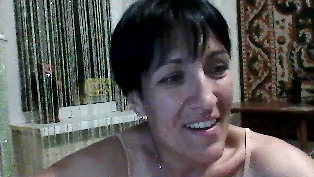 SunnyAmorre live
