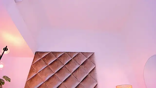 malaia_hills live