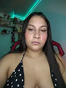 esmeralda_jadees live