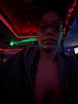 Velvetraexo live