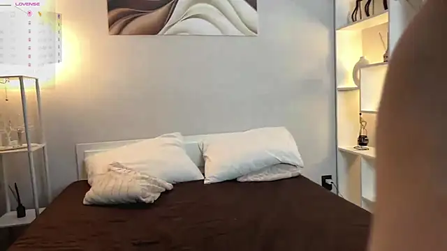 Cutie_VaIery live